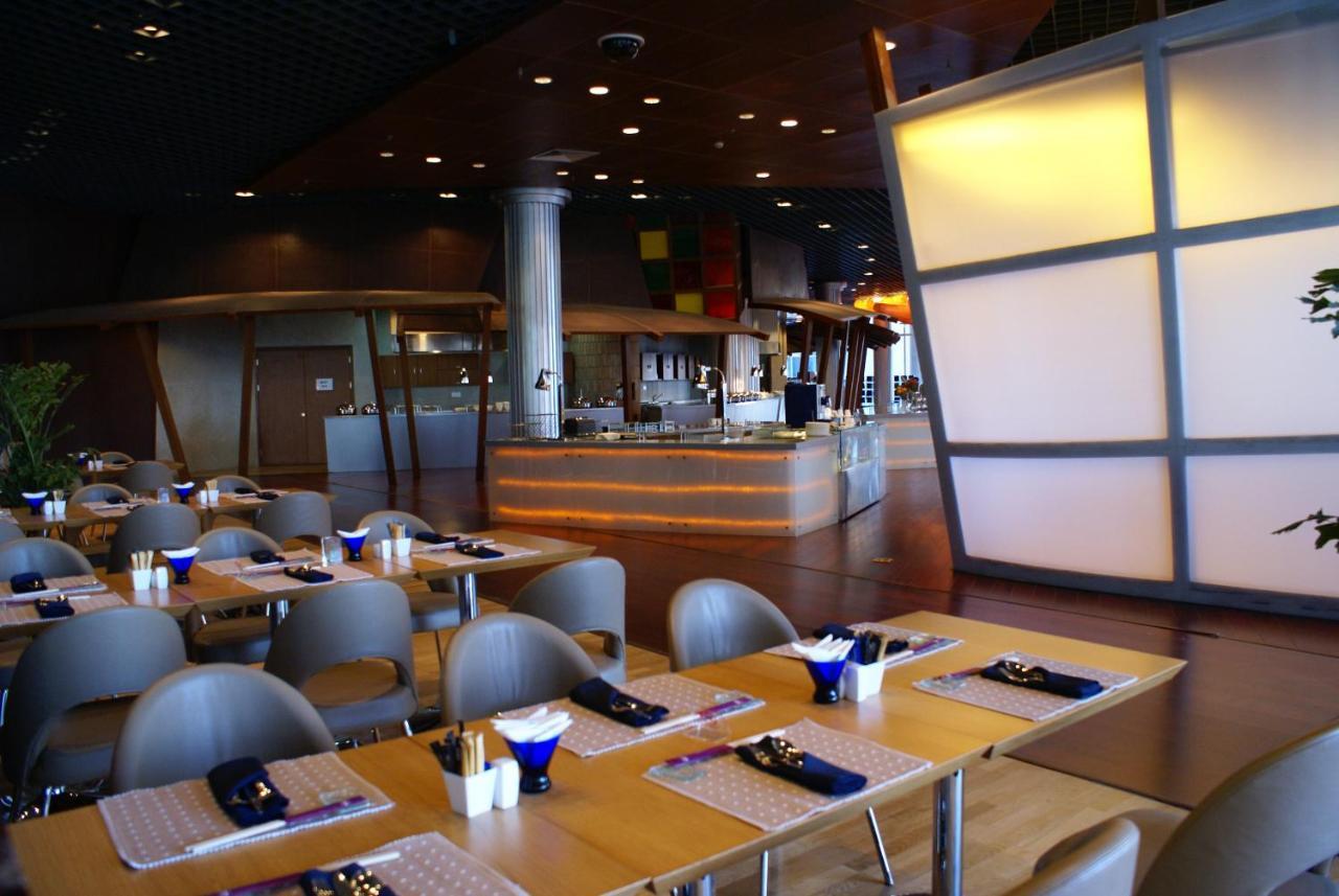 Holiday Inn Binhai Tiencin Zewnętrze zdjęcie