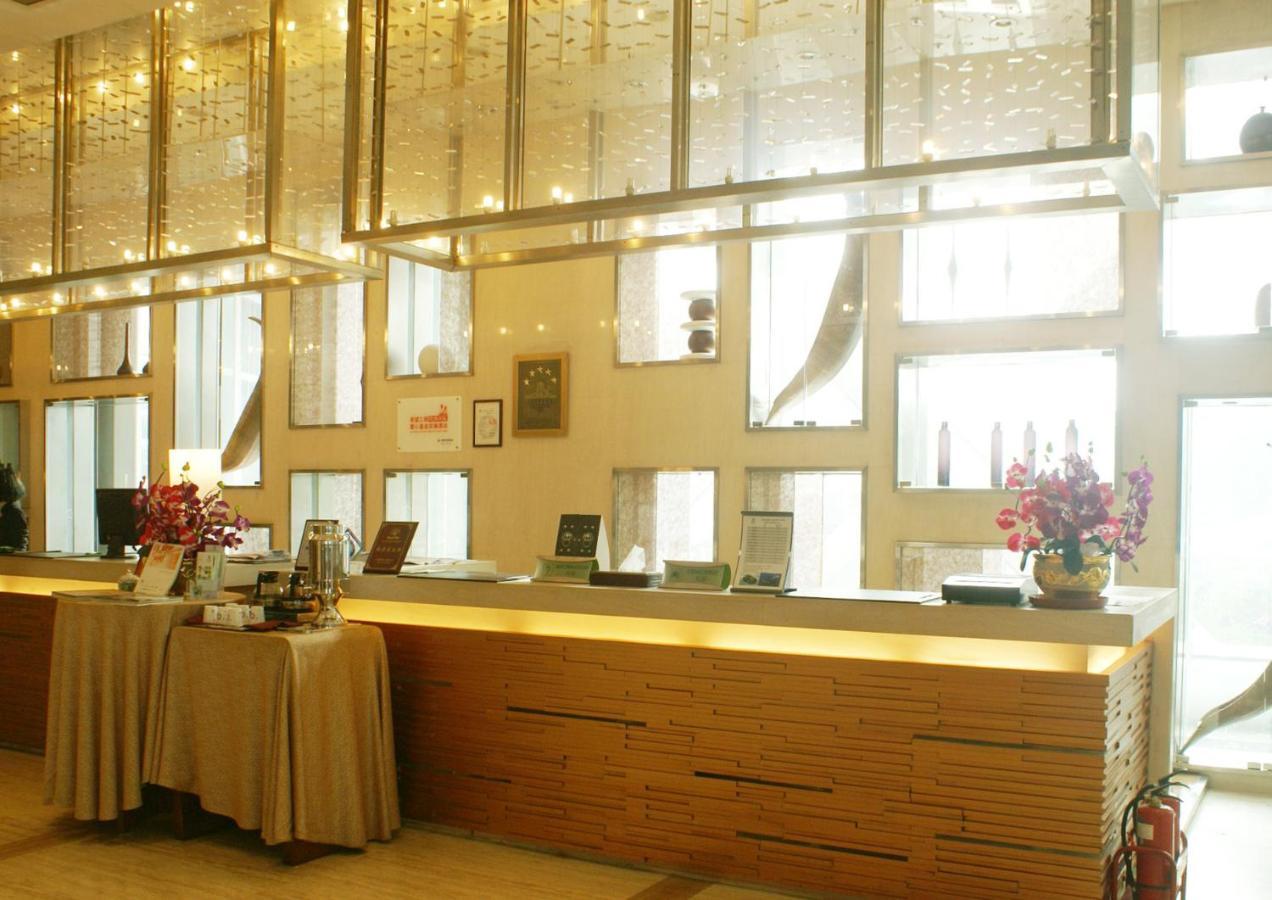 Holiday Inn Binhai Tiencin Zewnętrze zdjęcie