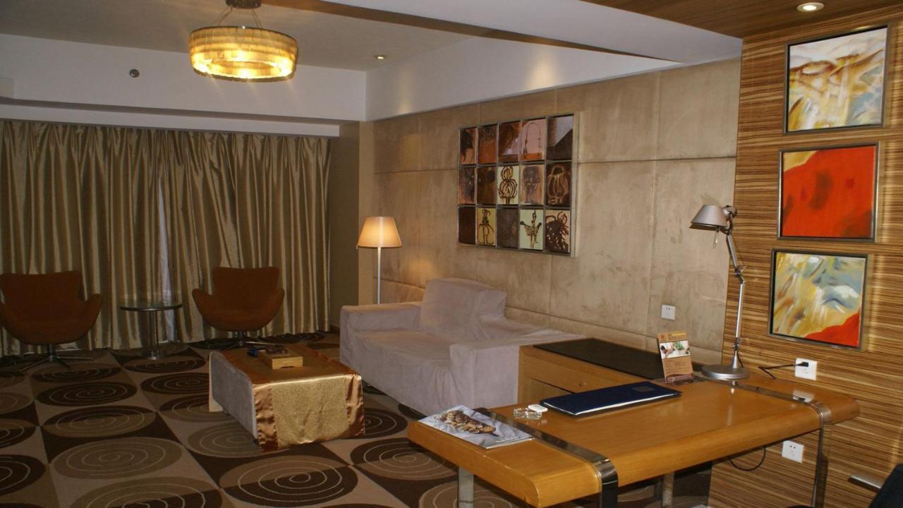 Holiday Inn Binhai Tiencin Zewnętrze zdjęcie