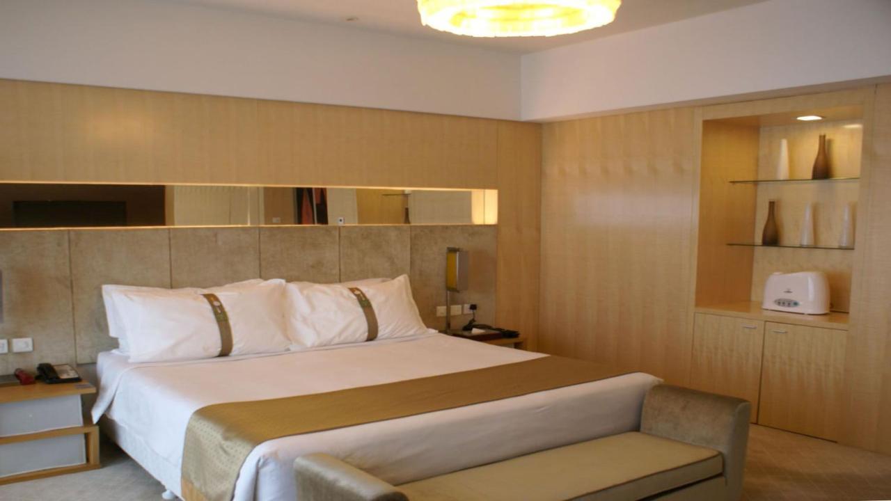 Holiday Inn Binhai Tiencin Zewnętrze zdjęcie