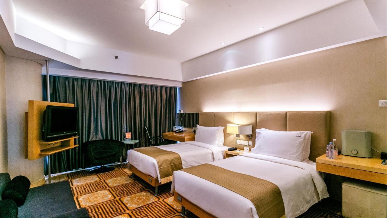 Holiday Inn Binhai Tiencin Zewnętrze zdjęcie