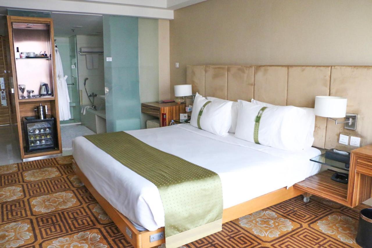 Holiday Inn Binhai Tiencin Zewnętrze zdjęcie