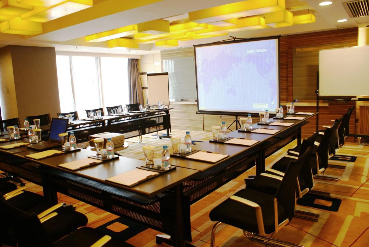 Holiday Inn Binhai Tiencin Zewnętrze zdjęcie